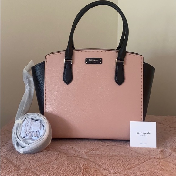 kate spade Handbags - ‼️THIS WEEKEND ONLY‼️ KATE SPADE Medium Satchel